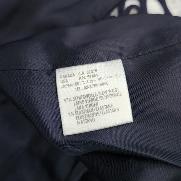 Escada Blazer - Picture 7 of 7